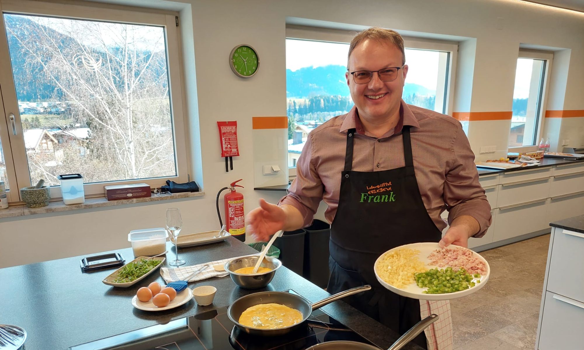 frank-lebensmittel-erleben-kochkurs-saalfelden-omelette-kochen-genuss-kochschule
